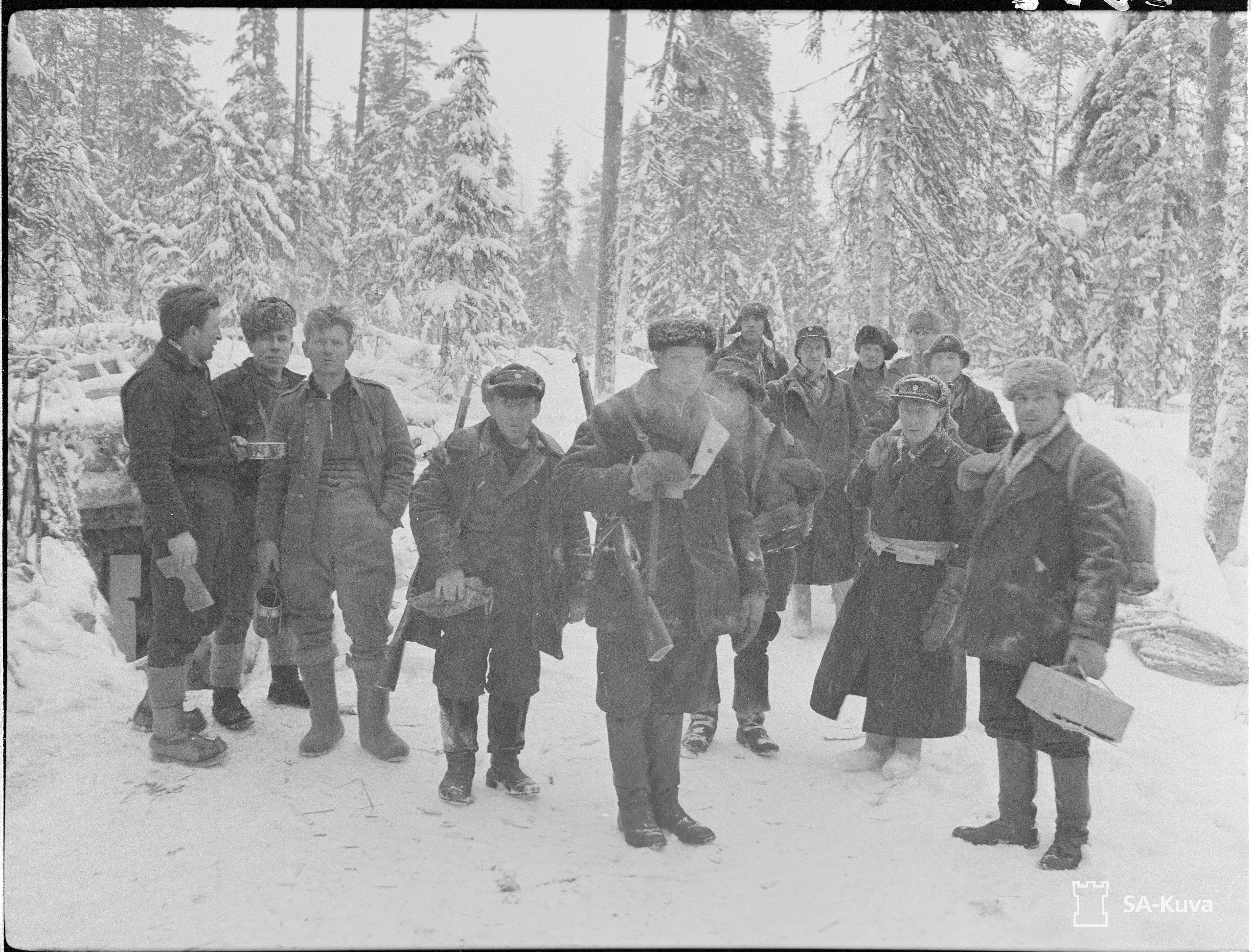 Finnish soldiers use а slingshot to fire grenades at Soviet troops ...