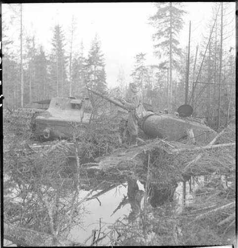 Sotasampo Image 130723