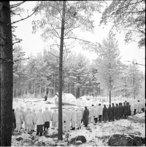 Kenttäjumalanpalvelus.