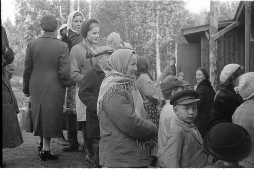 Vaksaarelaisia.