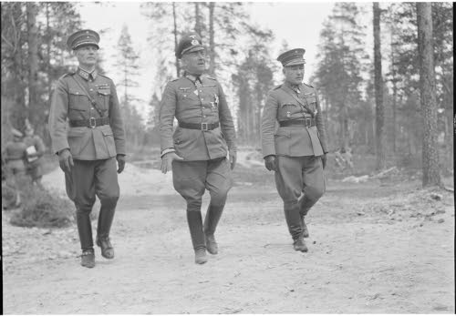 Kenraali Falkenhorstin vierailu Taivalkosken Majalammella
